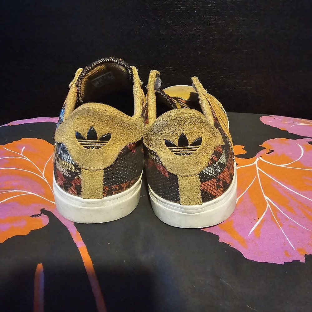 Adidas Seeley‎ Premiere tan suede Aztec canvas mens shoes 9.5